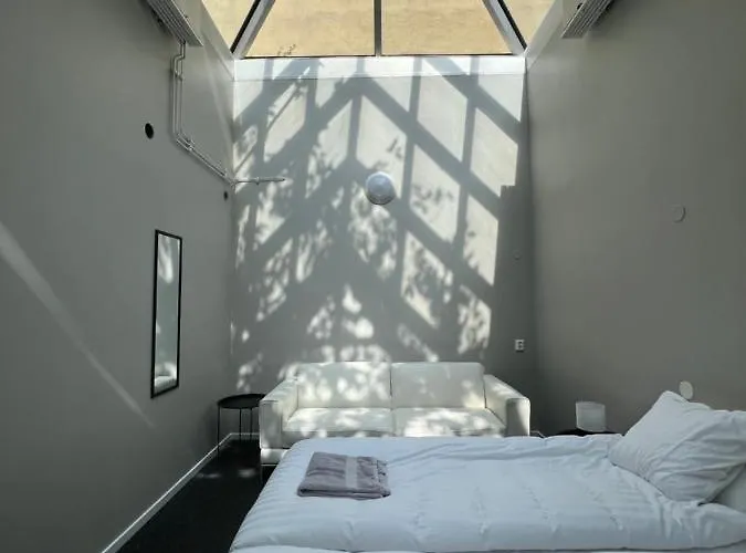 Grad Hotel And Hostel